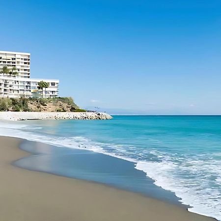 Beautiful Sea Views Apartment Pool & Beach Torremolinos Bagian luar foto
